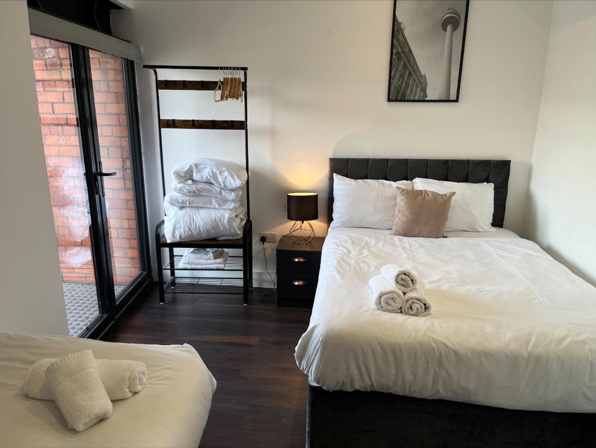 Central Aparthotel By Ustay Liverpool Exterior photo