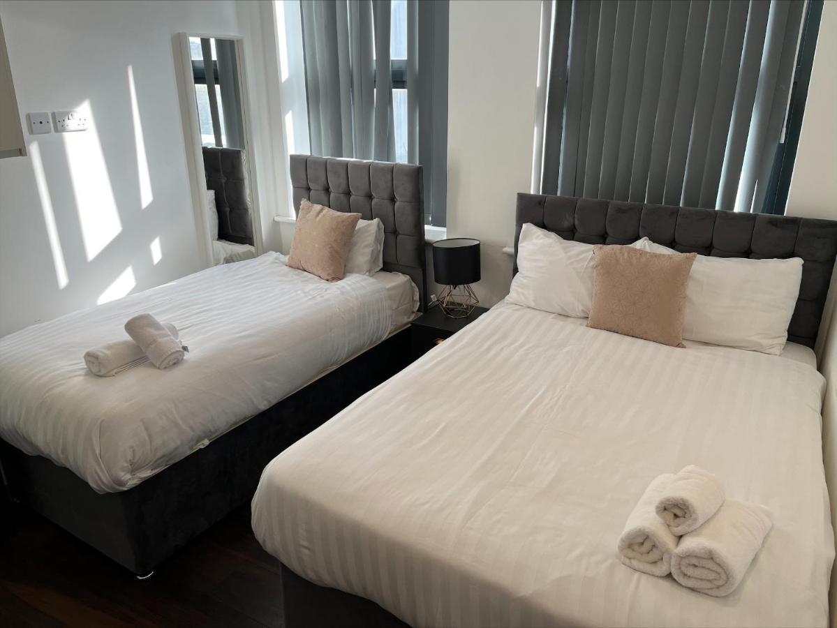 Central Aparthotel By Ustay Liverpool Exterior photo