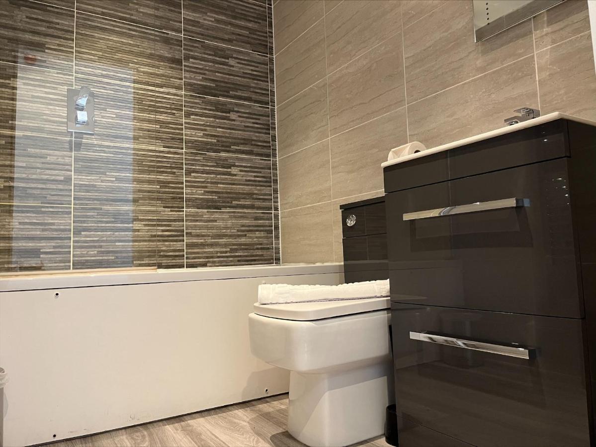 Central Aparthotel By Ustay Liverpool Exterior photo